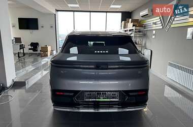 Позашляховик / Кросовер Zeekr 7X 2025 в 