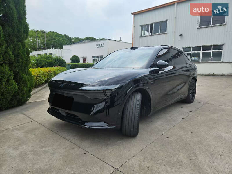 Позашляховик / Кросовер Zeekr 7X 2024 в Києві