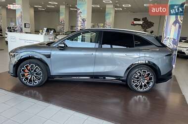 Позашляховик / Кросовер Zeekr 7X 2025 в 