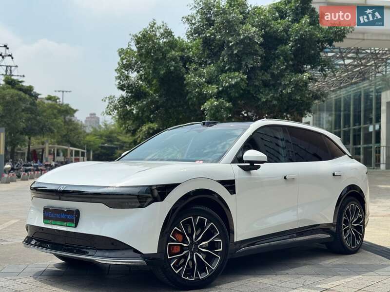 Позашляховик / Кросовер Zeekr 7X 2025 в 