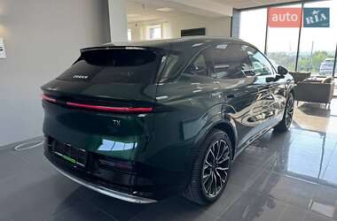 Внедорожник / Кроссовер Zeekr 7X 2025 в 