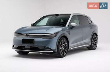 Позашляховик / Кросовер Zeekr 7X 2025 в 