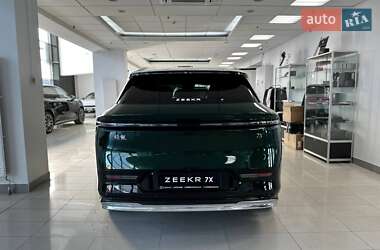 Позашляховик / Кросовер Zeekr 7X 2025 в 