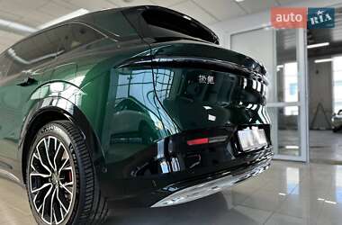 Позашляховик / Кросовер Zeekr 7X 2025 в 