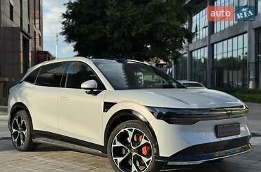 Позашляховик / Кросовер Zeekr 7X 2025 в 