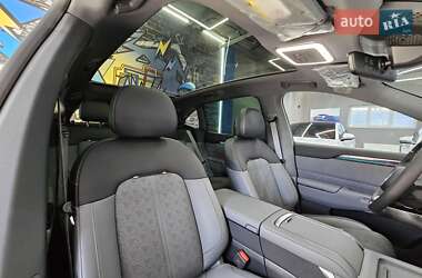 Позашляховик / Кросовер Zeekr 7X 2025 в 