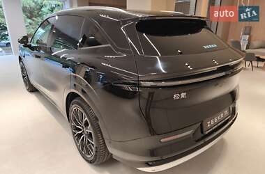 Позашляховик / Кросовер Zeekr 7X 2025 в 