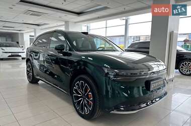 Внедорожник / Кроссовер Zeekr 7X 2025 в 