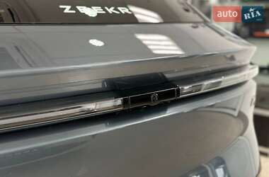 Внедорожник / Кроссовер Zeekr 7X 2025 в 