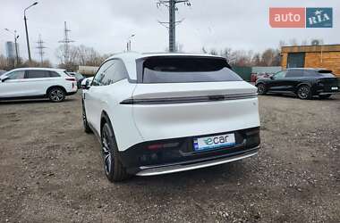 Позашляховик / Кросовер Zeekr 7X 2025 в 
