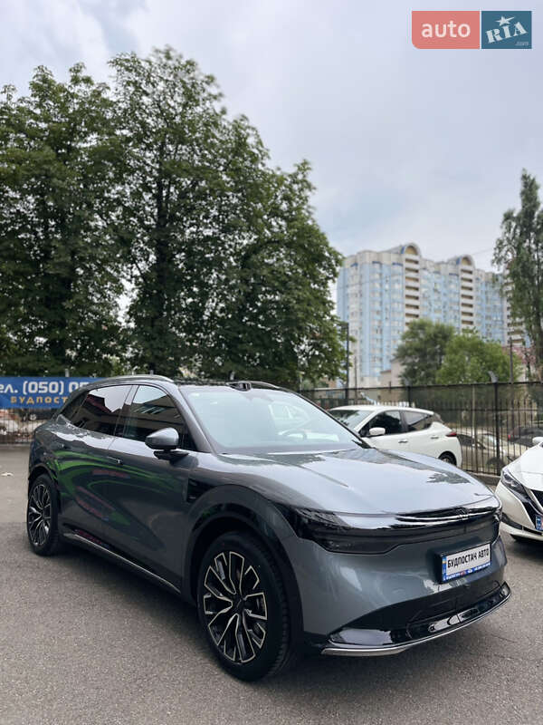 Внедорожник / Кроссовер Zeekr 7X 2024 в Киеве
