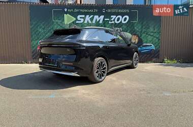 Внедорожник / Кроссовер Zeekr 7X 2025 в 