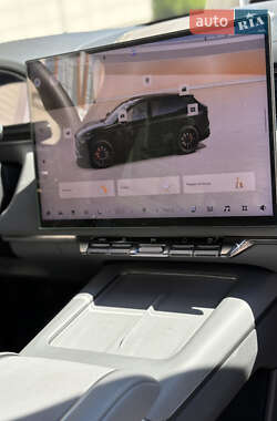 Внедорожник / Кроссовер Zeekr 7X 2024 в 