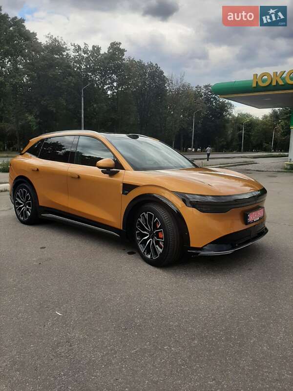 Zeekr 7X 2024