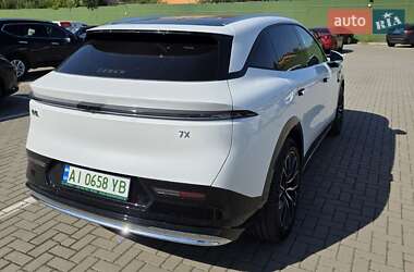 Позашляховик / Кросовер Zeekr 7X 2025 в 