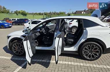 Позашляховик / Кросовер Zeekr 7X 2025 в 