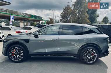 Позашляховик / Кросовер Zeekr 7X 2025 в 