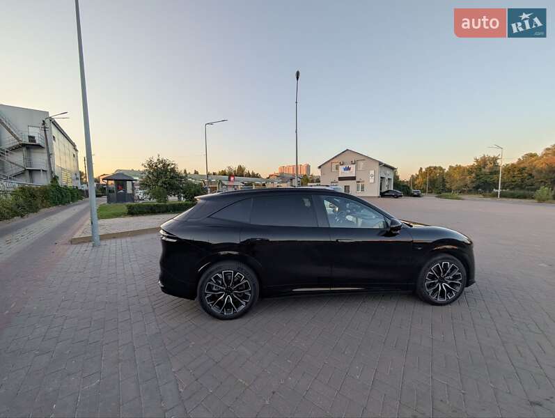 Позашляховик / Кросовер Zeekr 7X 2024 в Києві