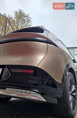 Внедорожник / Кроссовер Zeekr 7X 2025 в 