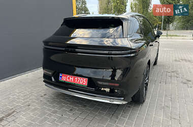 Позашляховик / Кросовер Zeekr 7X 2025 в 