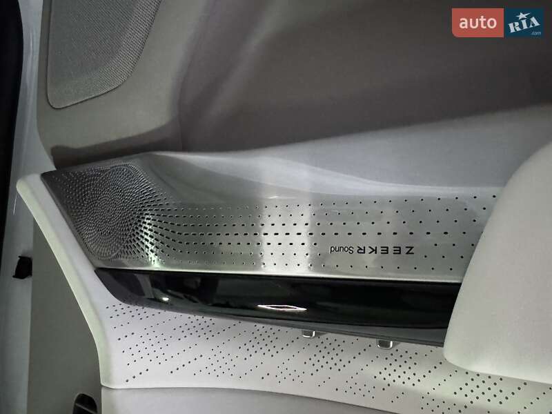 Позашляховик / Кросовер Zeekr 7X 2025 в Одесі фото 24 Позашляховик / Кросовер Zeekr 7X 2025 в Одесі