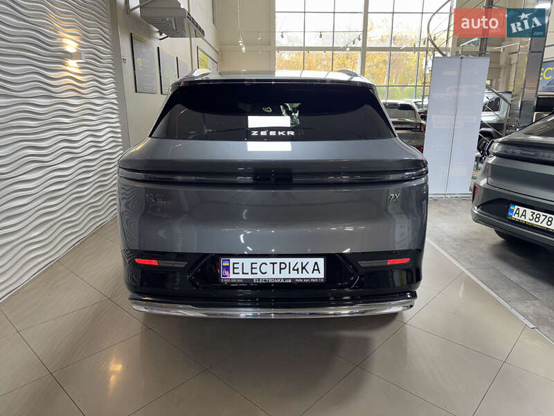 Внедорожник / Кроссовер Zeekr 7X 2025 в Киеве