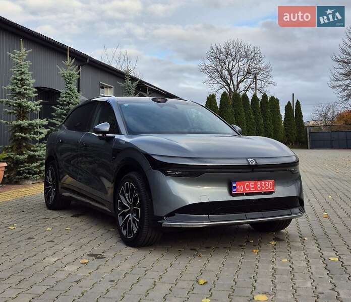 Внедорожник / Кроссовер Zeekr 7X 2025 в Умани