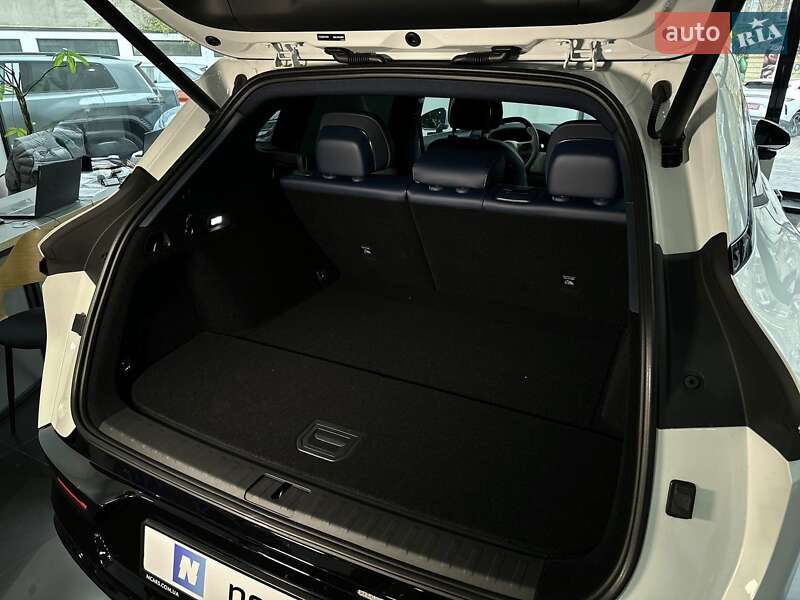 Позашляховик / Кросовер Zeekr 7X 2025 в Одесі