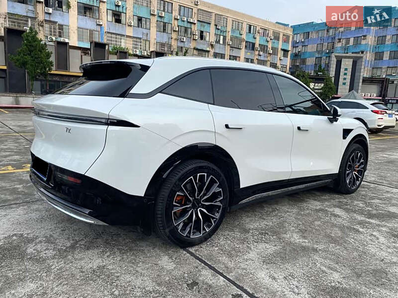 Позашляховик / Кросовер Zeekr 7X 2024 в Києві