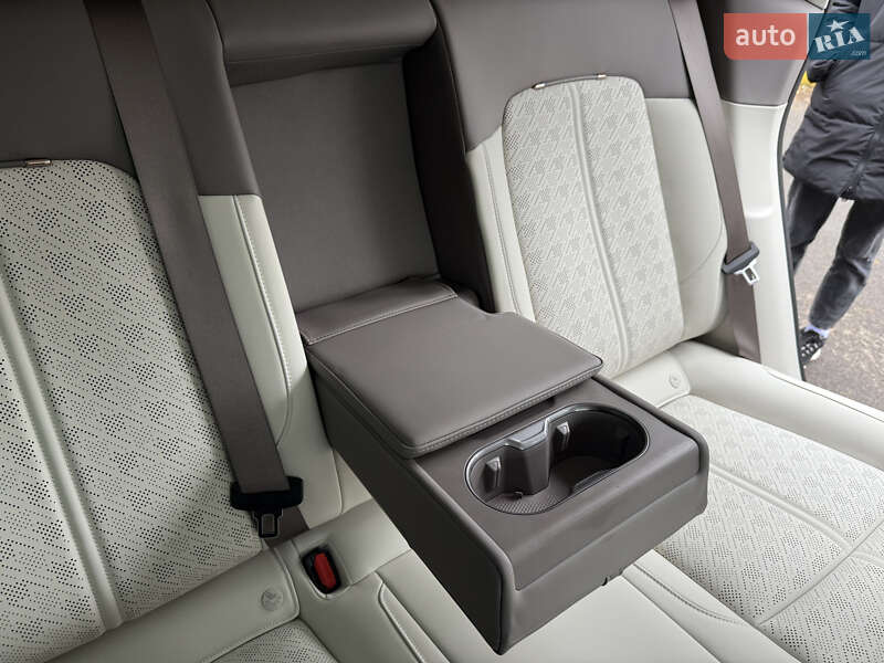 Внедорожник / Кроссовер Zeekr 7X 2025 в Ирпене