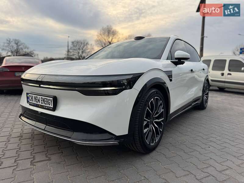 Внедорожник / Кроссовер Zeekr 7X 2024 в Киеве