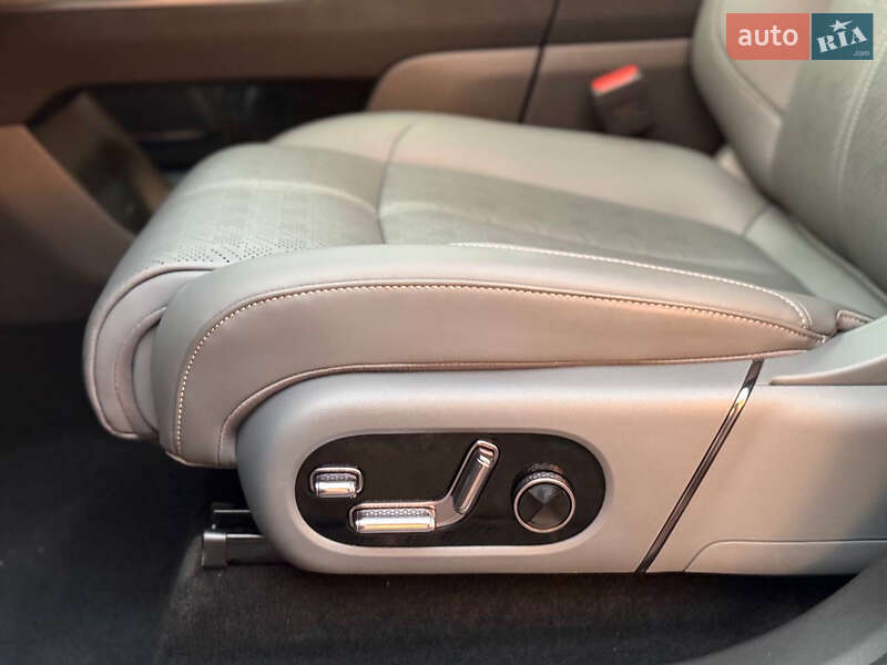 Внедорожник / Кроссовер Zeekr 7X 2024 в Львове