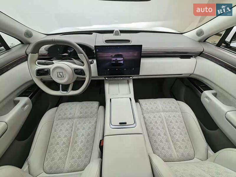 Позашляховик / Кросовер Zeekr 7X 2024 в Києві