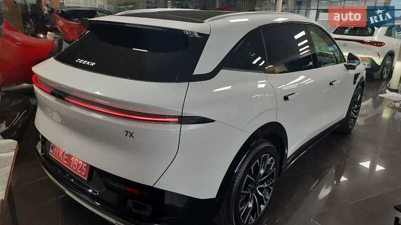 Внедорожник / Кроссовер Zeekr 7X 2025 в Киеве фото 6 Внедорожник / Кроссовер Zeekr 7X 2025 в Киеве