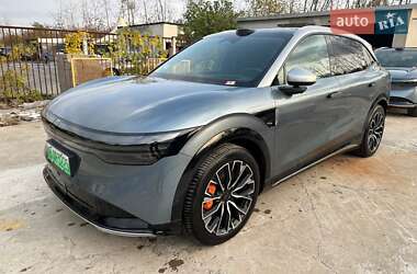 Внедорожник / Кроссовер Zeekr 7X 2024 в Киеве