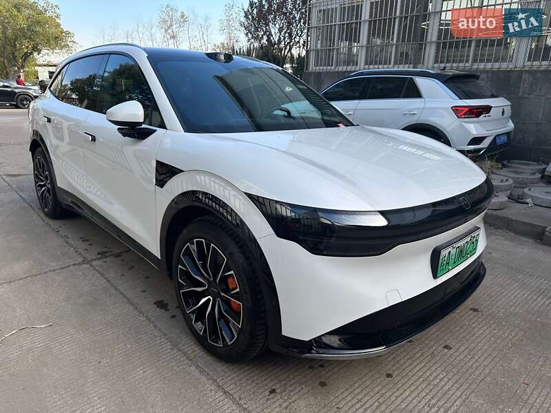 Внедорожник / Кроссовер Zeekr 7X 2024 в Киеве