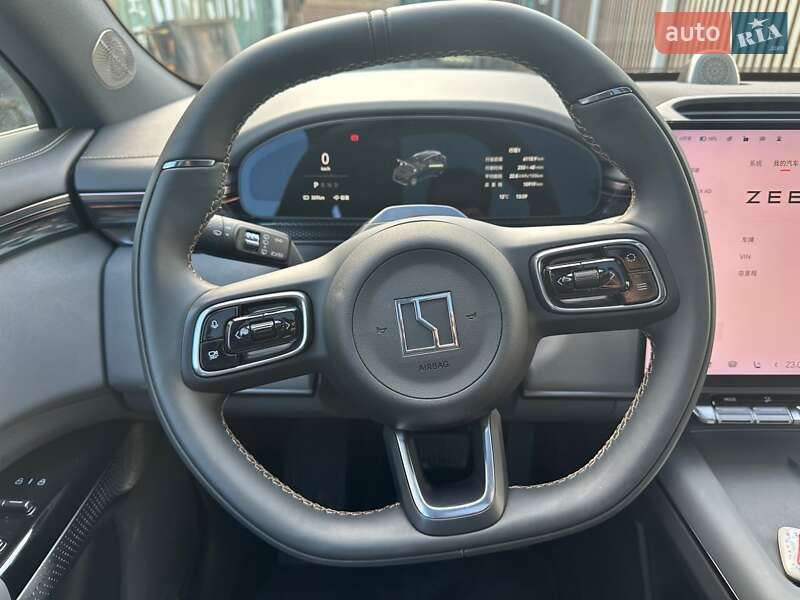 Внедорожник / Кроссовер Zeekr 7X 2024 в Киеве