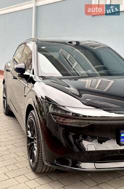 Внедорожник / Кроссовер Zeekr 7X 2024 в Киеве