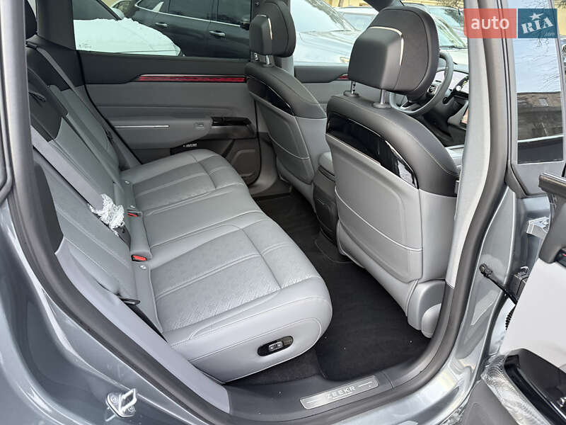 Внедорожник / Кроссовер Zeekr 7X 2025 в Одессе