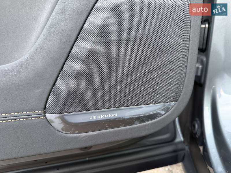 Внедорожник / Кроссовер Zeekr 7X 2025 в Одессе