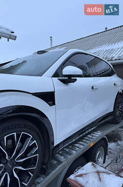 Позашляховик / Кросовер Zeekr 7X 2024 в Умані