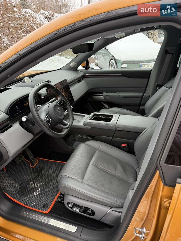 Позашляховик / Кросовер Zeekr 7X 2024 в Києві