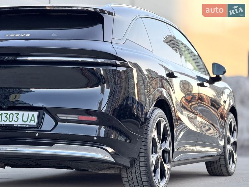Внедорожник / Кроссовер Zeekr 7X 2025 в Киеве
