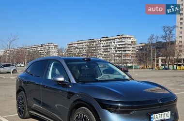 Внедорожник / Кроссовер Zeekr 7X 2025 в Киеве