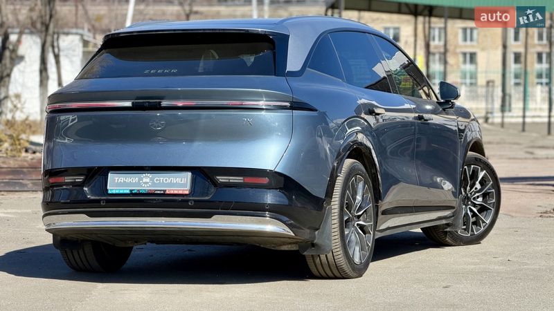 Внедорожник / Кроссовер Zeekr 7X 2025 в Киеве