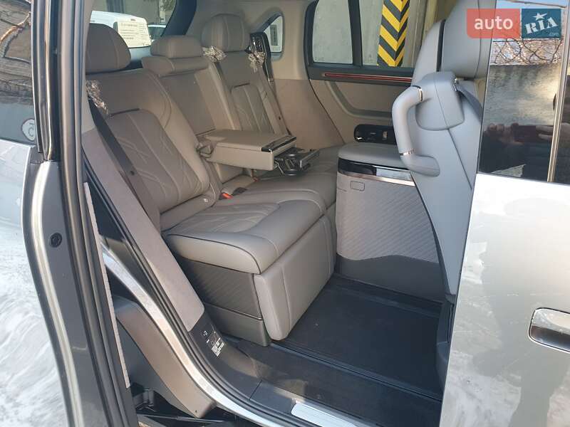 Минивэн Zeekr Mix 2024 в Днепре