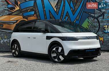 Минивэн Zeekr Mix 2024 в Харькове