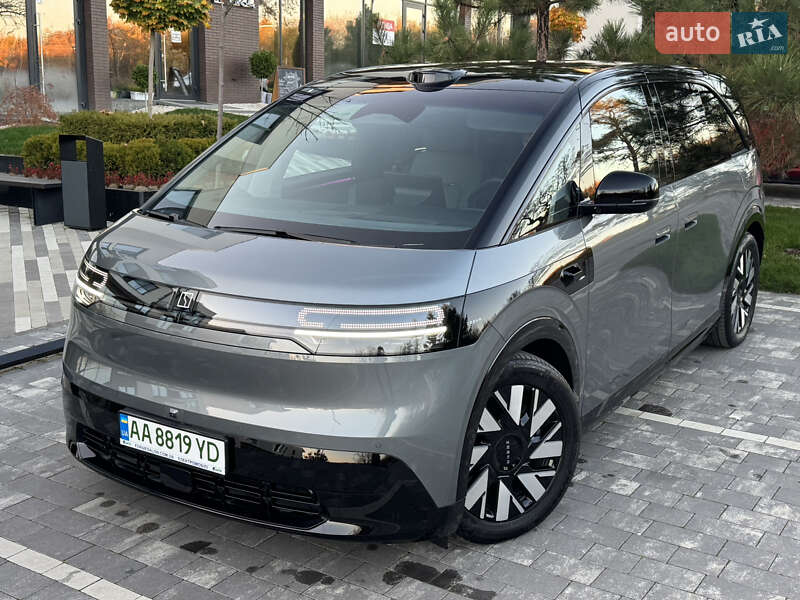 Мінівен Zeekr Mix 2024 в Ужгороді фото 3 Мінівен Zeekr Mix 2024 в Ужгороді