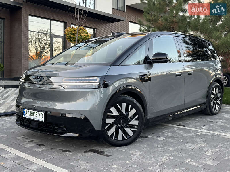 Мінівен Zeekr Mix 2024 в Ужгороді фото 5 Мінівен Zeekr Mix 2024 в Ужгороді