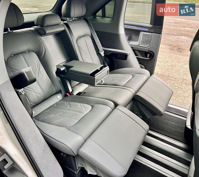 Мінівен Zeekr Mix 2024 в Києві